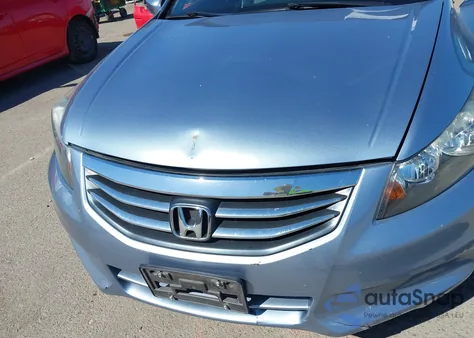 2011 Honda Accord 2.4 Ex-L z USA, uszkodzony, nr VIN 1HGCP2F89BA025575